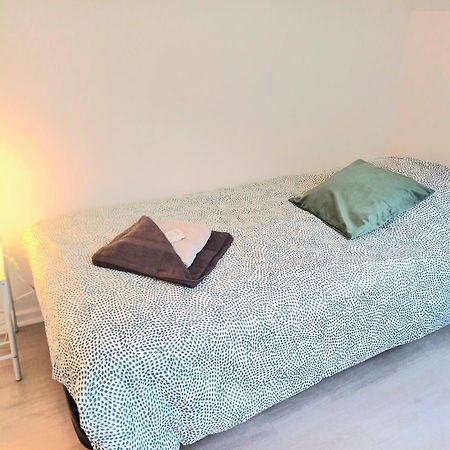 Beauvais - Proche Aeroport - Chambres Privees 외부 사진